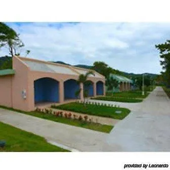 Hotel Parador Maunacaribe - Maunabo